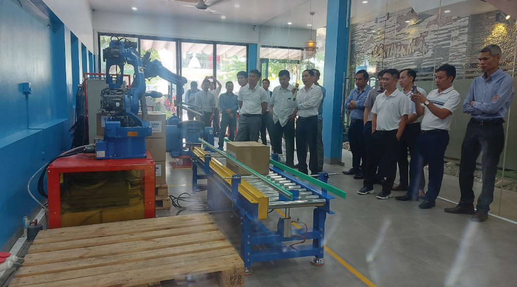Showroom tại Hà Nội
